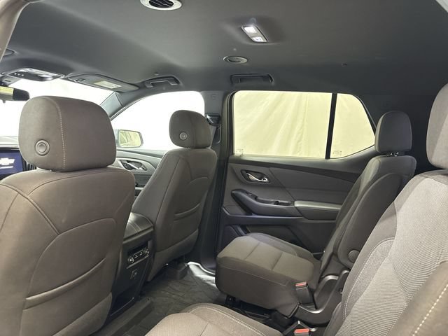 Certified 2023 Chevrolet Traverse LT FWD image 13