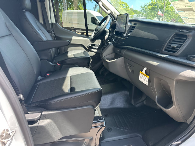 New 2026 Ford Transit 150 Low Roof w/ Load Area Protection Package RWD image 16