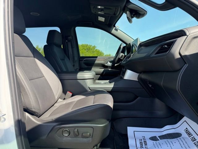 Used 2024 Chevrolet Suburban Z71 AWD/4WD image 11