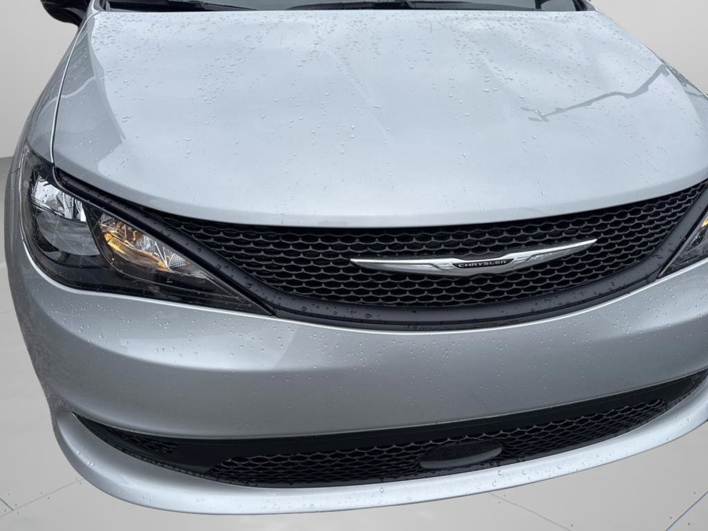 New 2026 Chrysler Voyager LX image 41