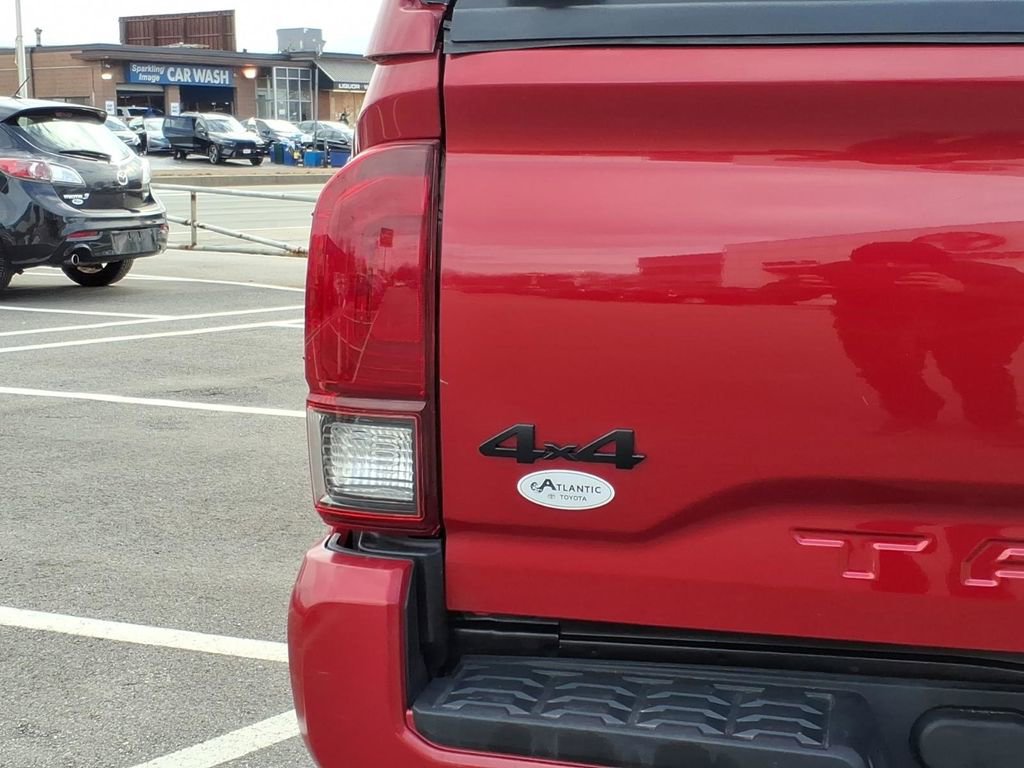 Certified 2022 Toyota Tacoma SR w/ SX Package image 6