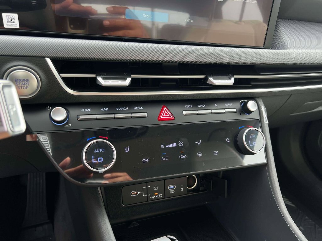 New 2026 Hyundai Sonata SEL FWD image 22