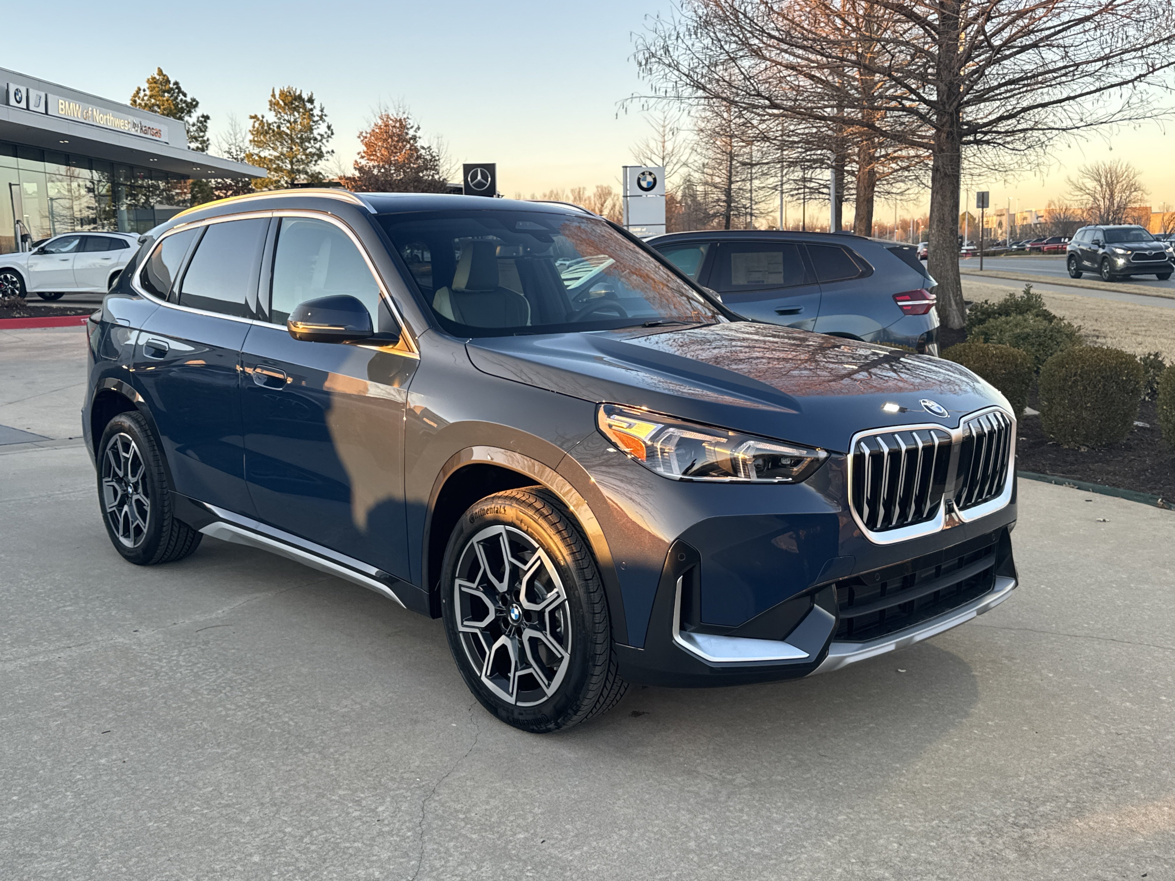 New 2026 BMW X1 xDrive28i w/ Technology Package AWD/4WD image 6