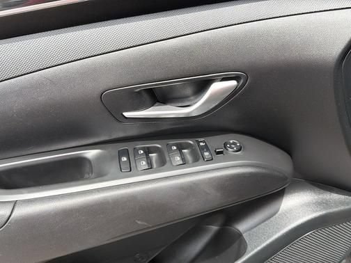 Used 2023 Hyundai Tucson SEL AWD/4WD image 15