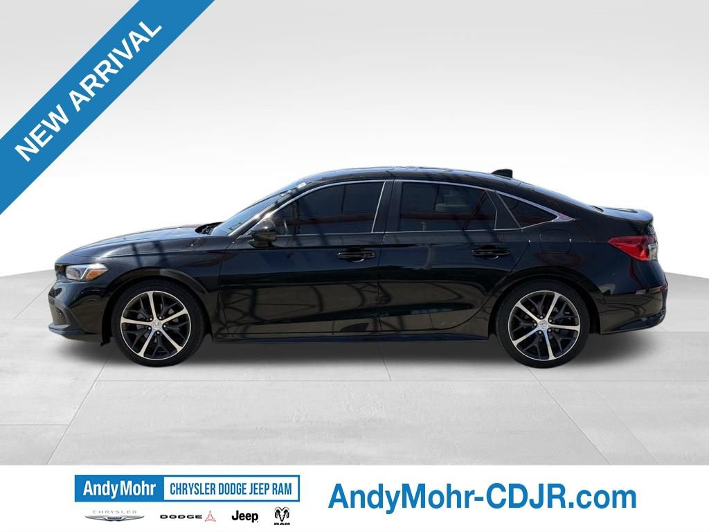 Used 2024 Honda Civic Touring image 4