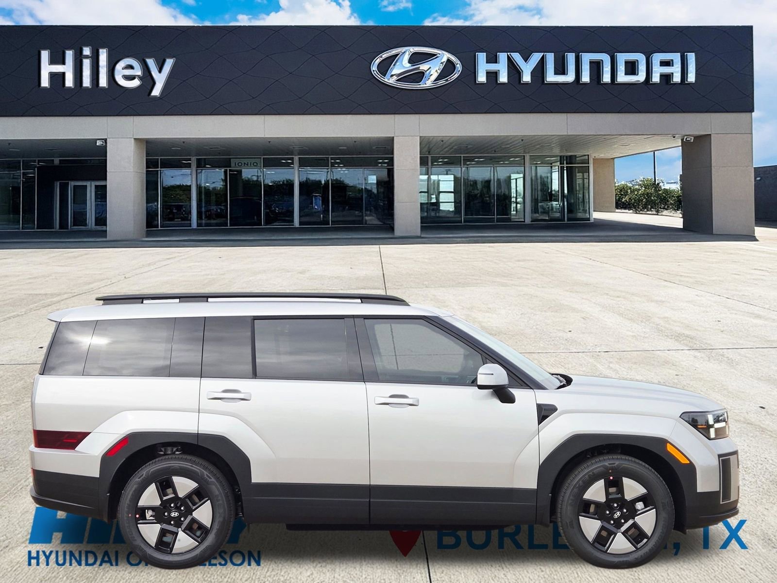 New 2026 Hyundai Santa Fe SEL FWD image 3