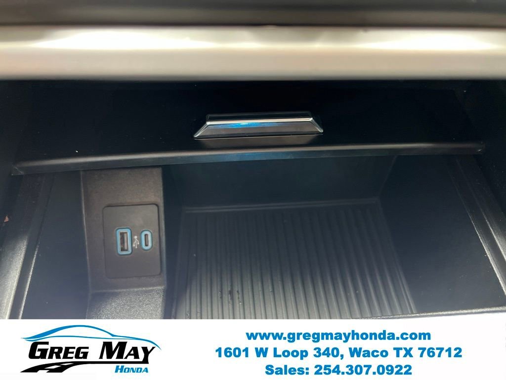 Used 2023 Ford Expedition XLT RWD image 29