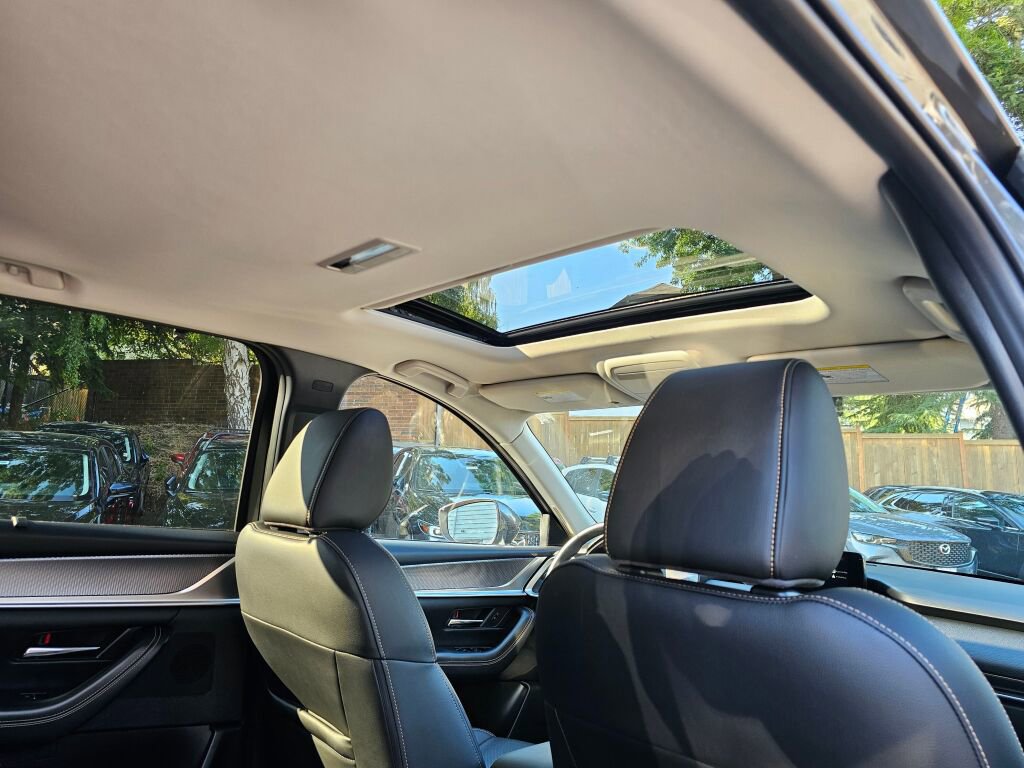 Certified 2024 MAZDA CX-90 Plug-In Hybrid w/ Preferred image 14