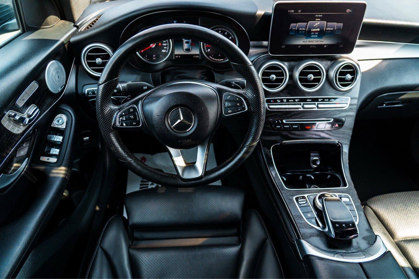 Used 2018 Mercedes-Benz GLC 300 4MATIC Coupe image 29
