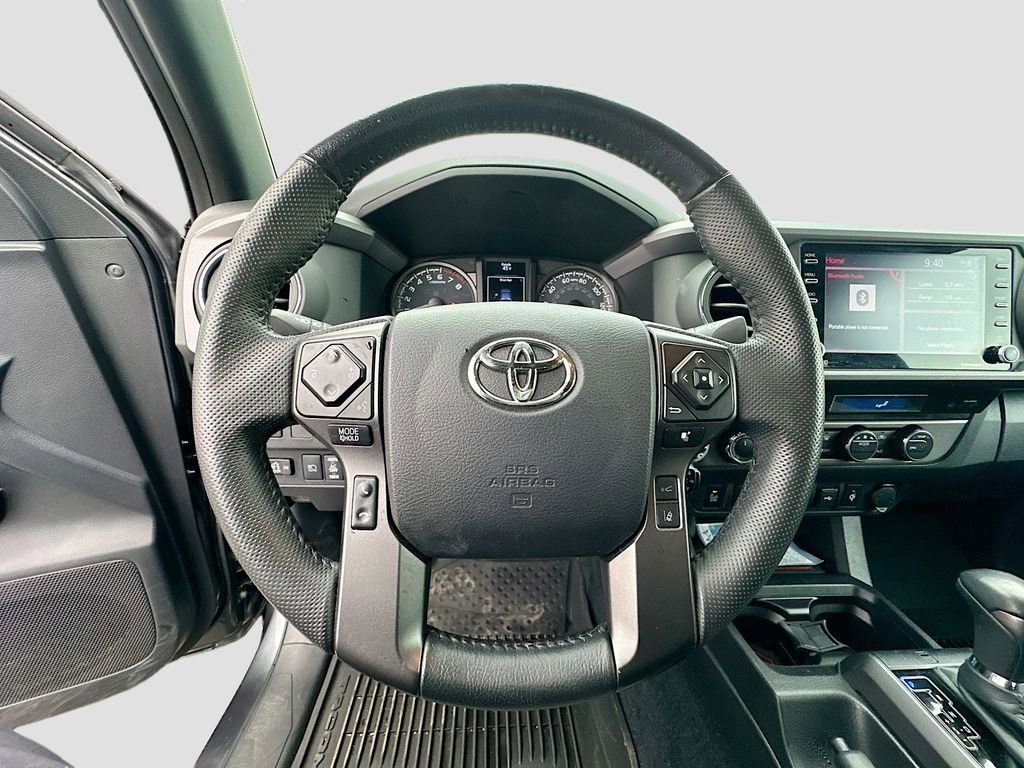 Used 2023 Toyota Tacoma TRD Sport w/ Technology Package image 11