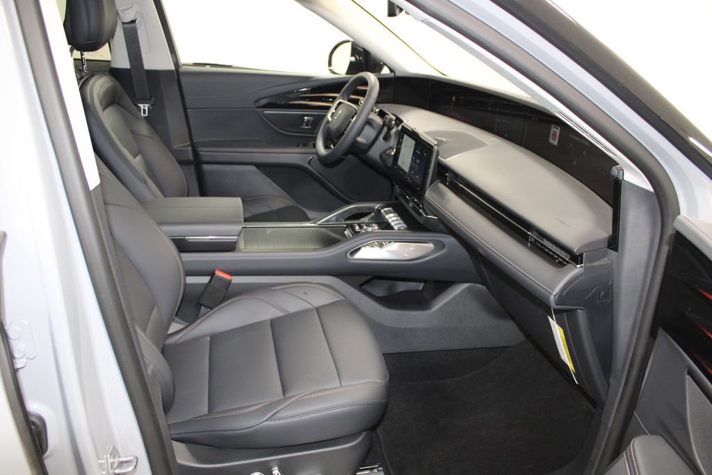 New 2026 Lincoln Nautilus Premier image 28