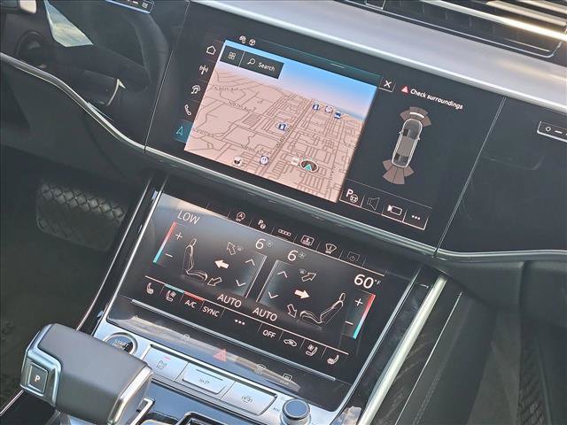Used 2025 Audi A8 L 3.0T AWD/4WD image 19