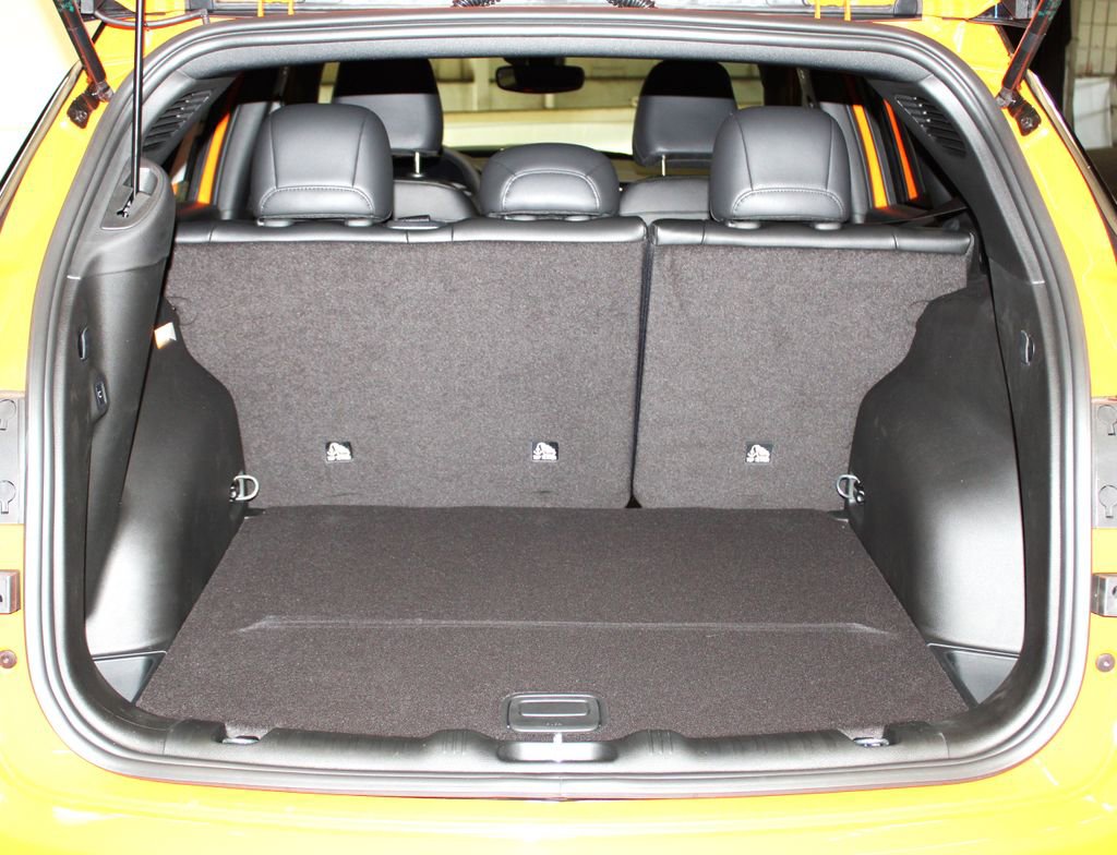 New 2026 Jeep Compass Limited image 30