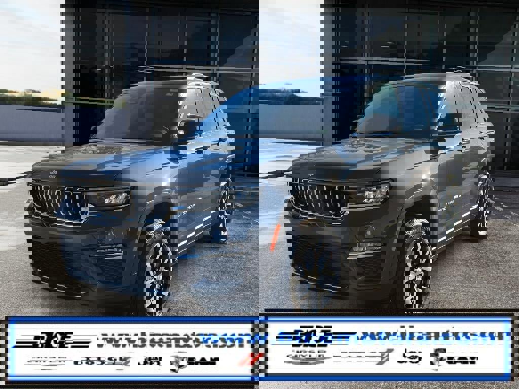 New 2025 Jeep Grand Cherokee Limited w/ Luxury Tech Group II