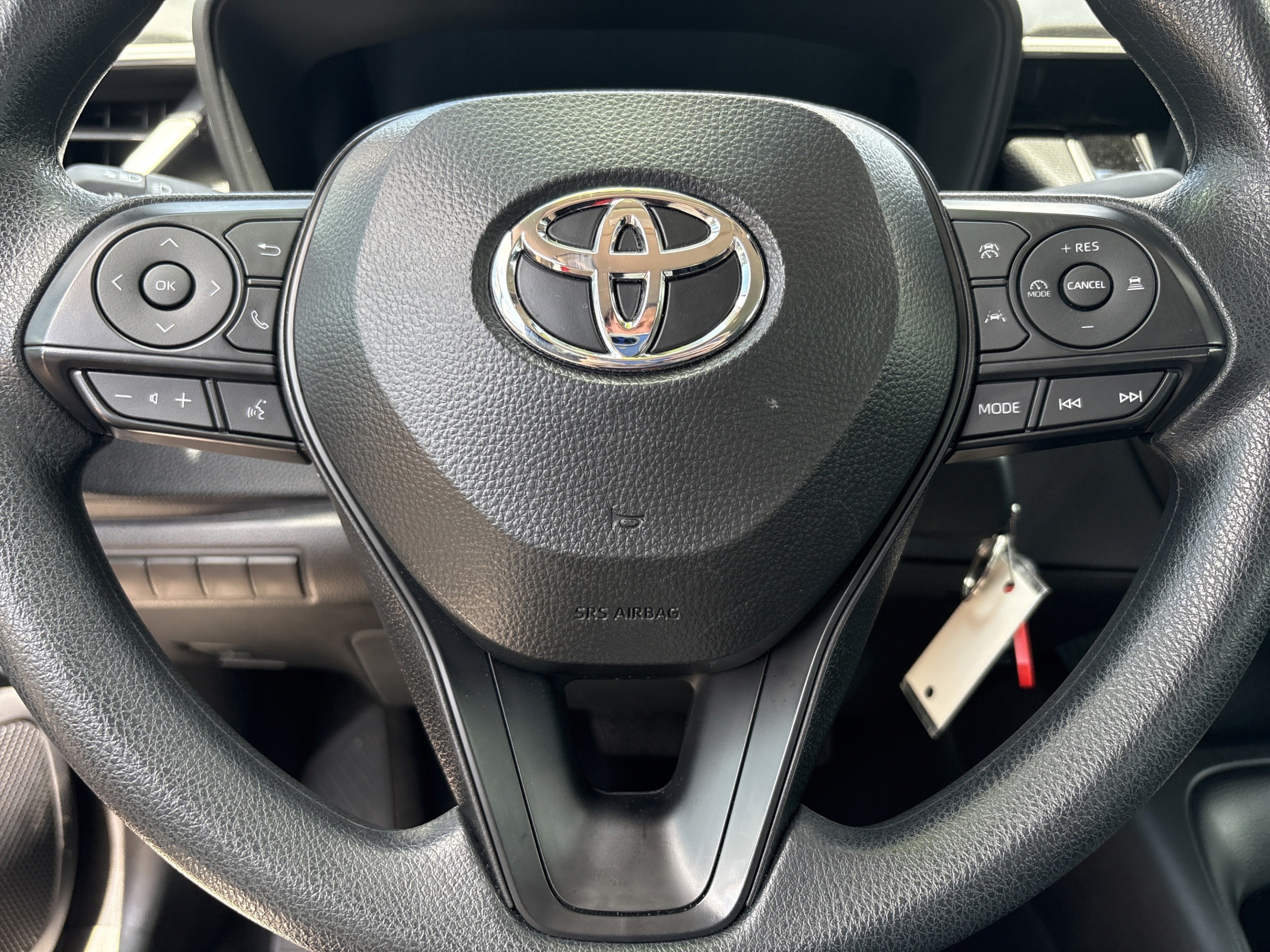 Used 2026 Toyota Corolla LE FWD image 19