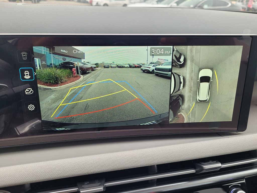 New 2025 Hyundai Tucson Limited image 9