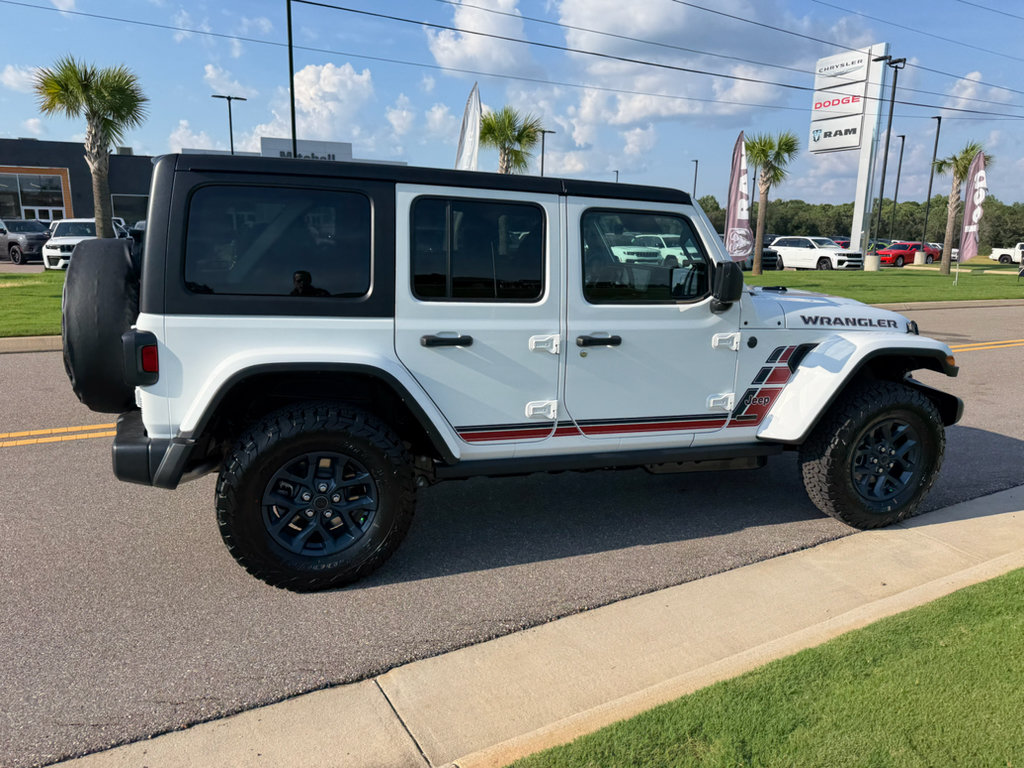 New 2026 Jeep Wrangler Unlimited Sport w/ Dual Top Group AWD/4WD image 4