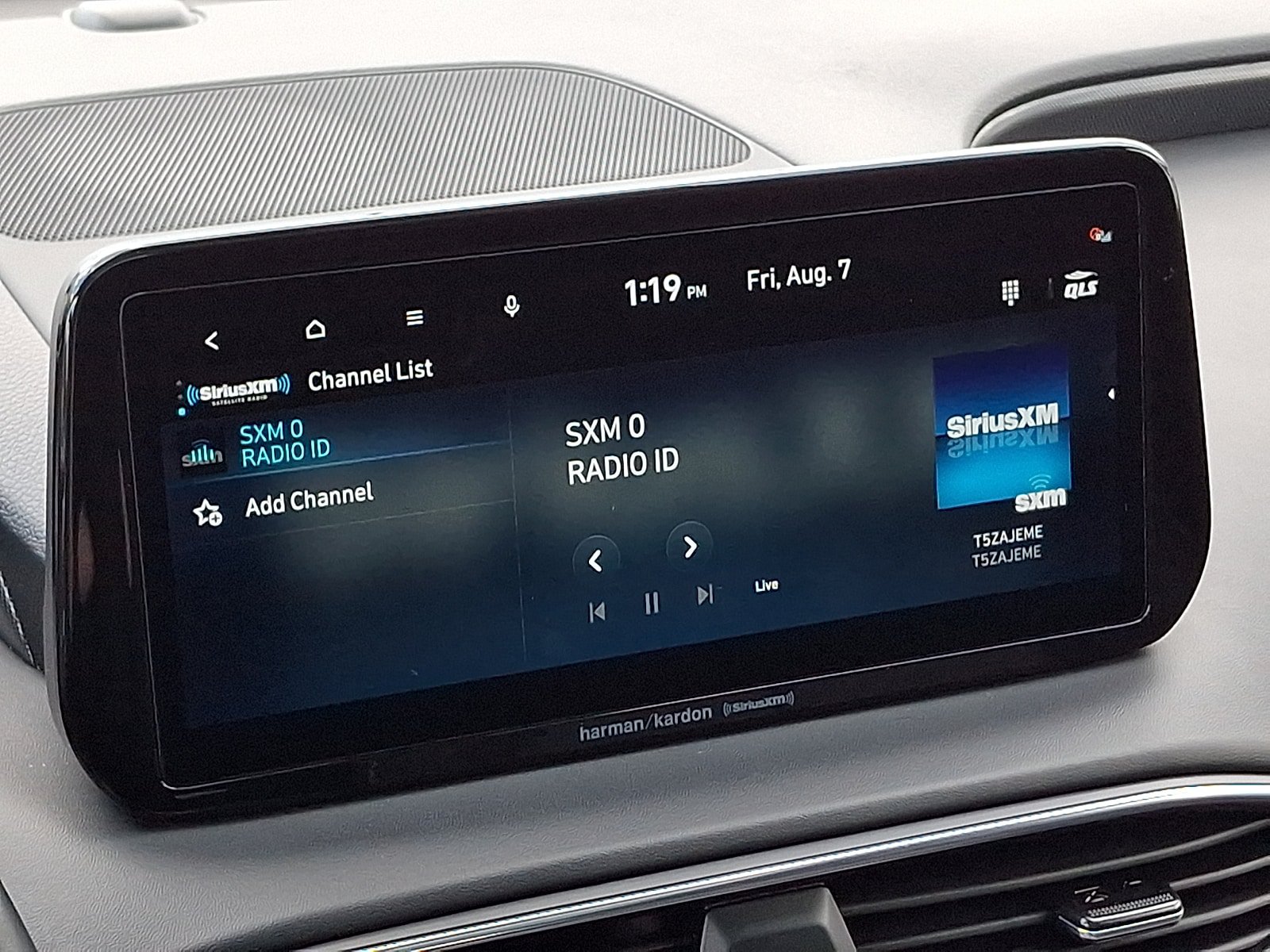 Certified 2023 Hyundai Santa Fe Limited AWD/4WD image 19
