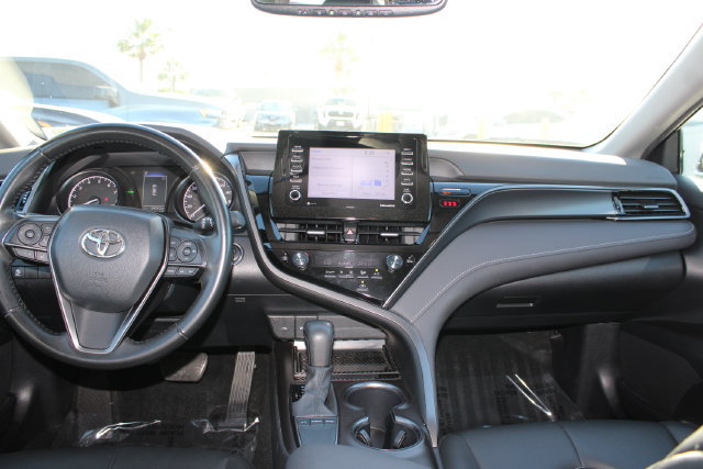 Used 2024 Toyota Camry SE w/ Convenience Package FWD image 9