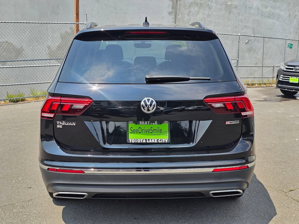 Used 2021 Volkswagen Tiguan SE w/ Panoramic Sunroof Package AWD/4WD image 6