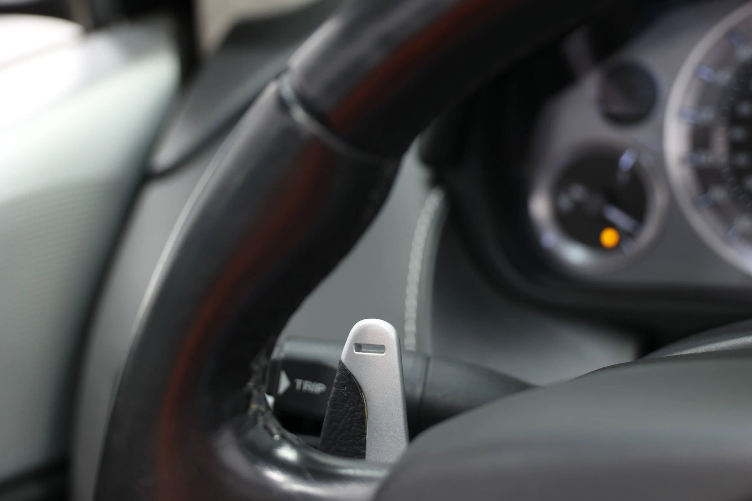 Used 2012 Aston Martin Virage Volante image 23