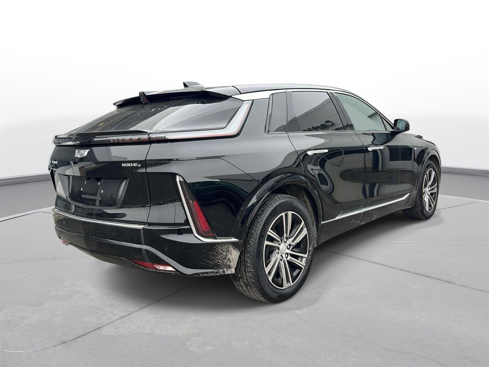 Certified 2025 Cadillac Lyriq Luxury image 4