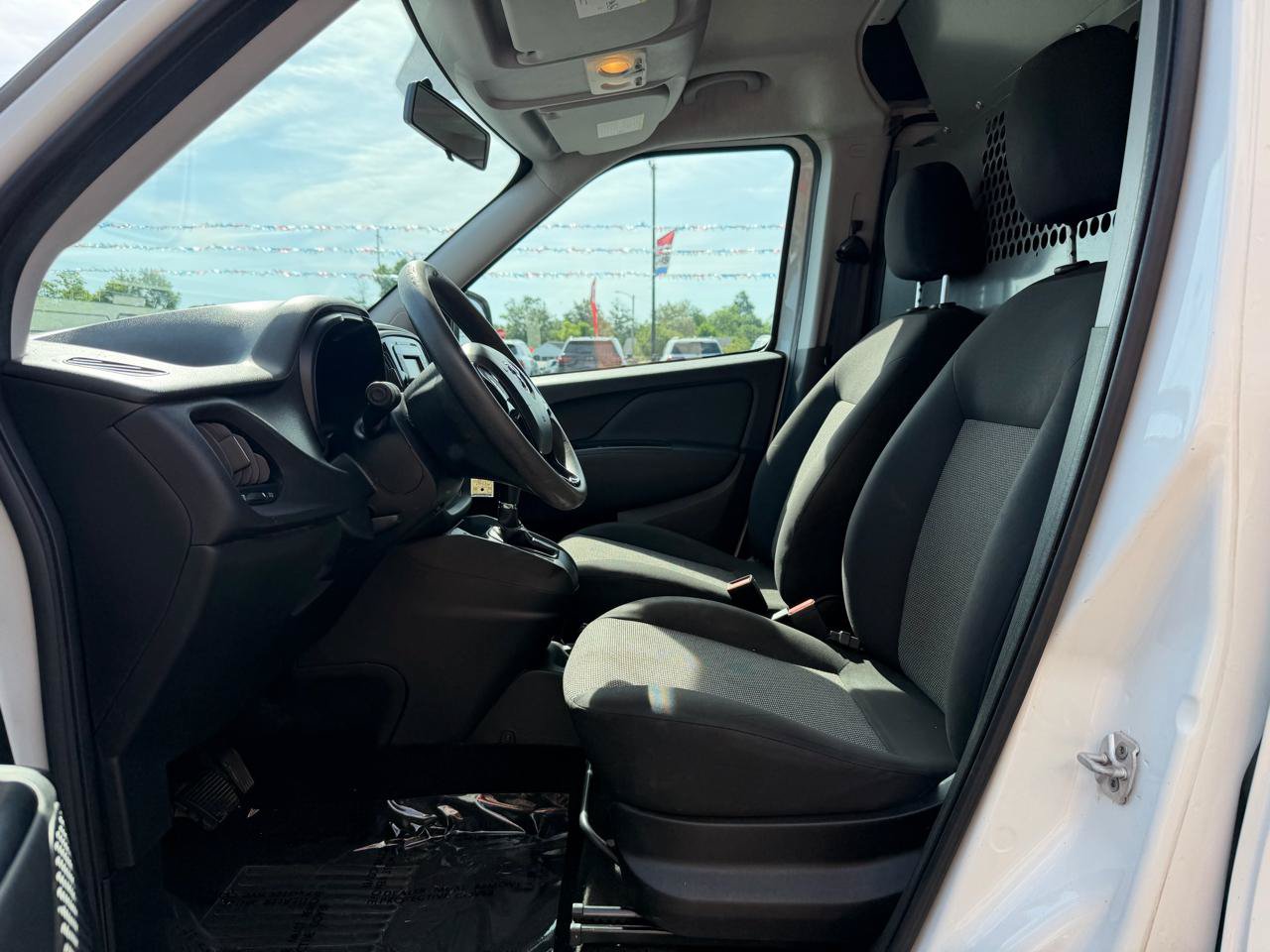 Used 2019 RAM ProMaster City Tradesman FWD image 15