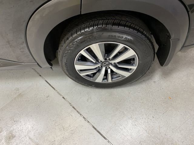 Used 2024 Nissan Pathfinder SL AWD/4WD image 12