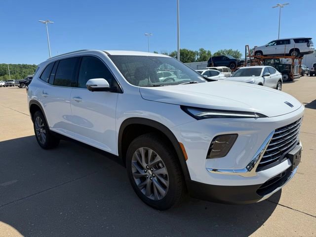 New 2026 Buick Enclave Preferred w/ Power Package