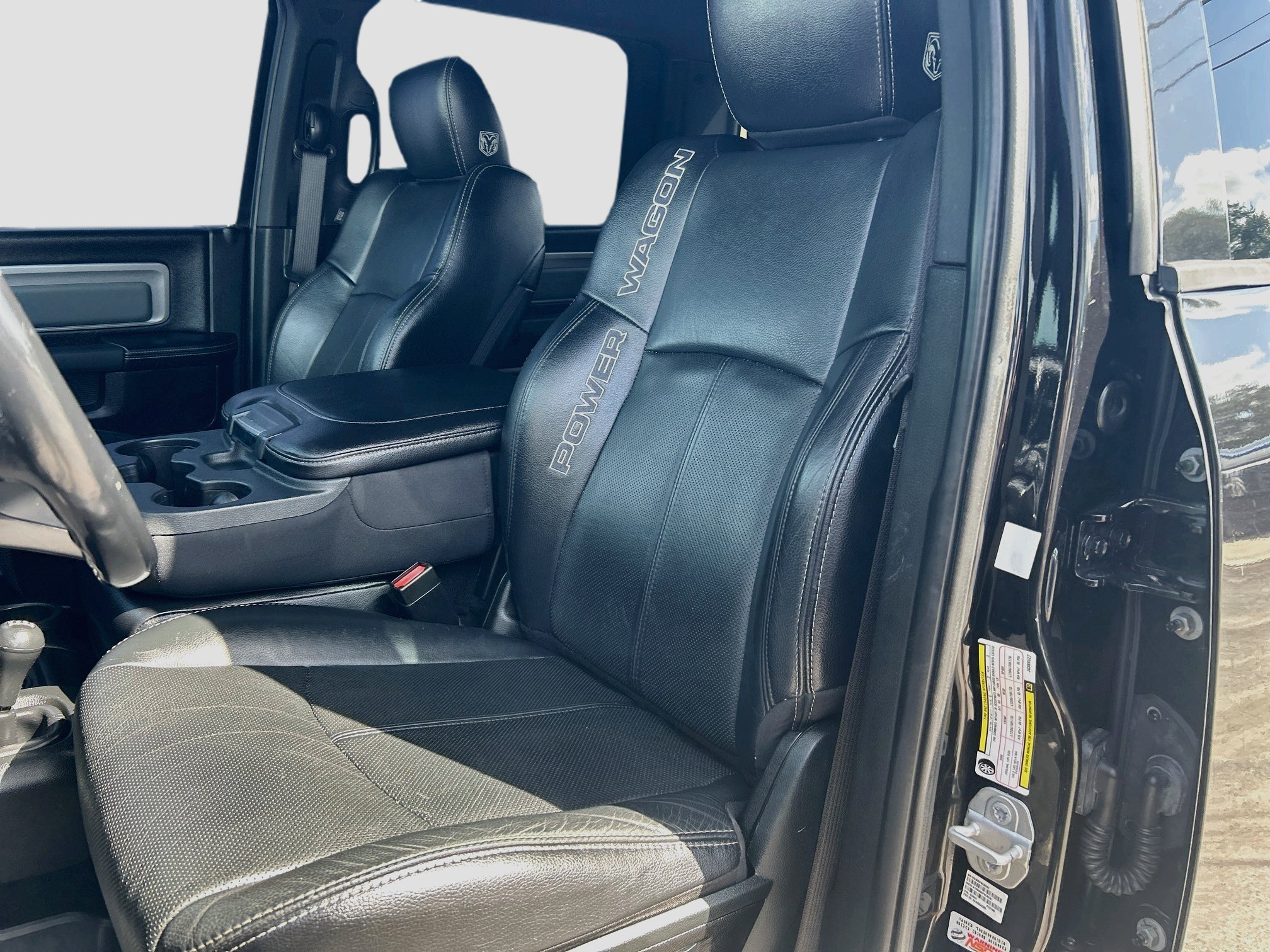 Used 2018 RAM 2500 Power Wagon w/ Leather & Luxury Group AWD/4WD image 21