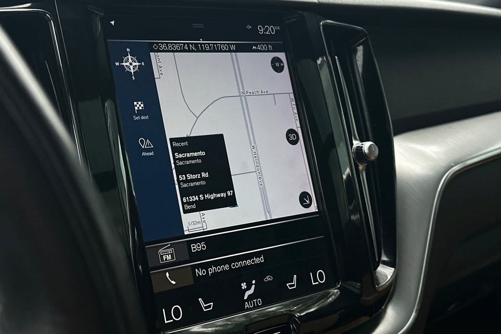 Used 2019 Volvo XC60 T6 Momentum w/ Multimedia Package AWD/4WD image 23