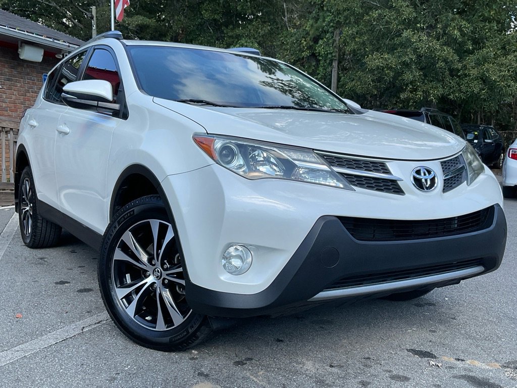 Used 2015 Toyota RAV4 Limited image 3