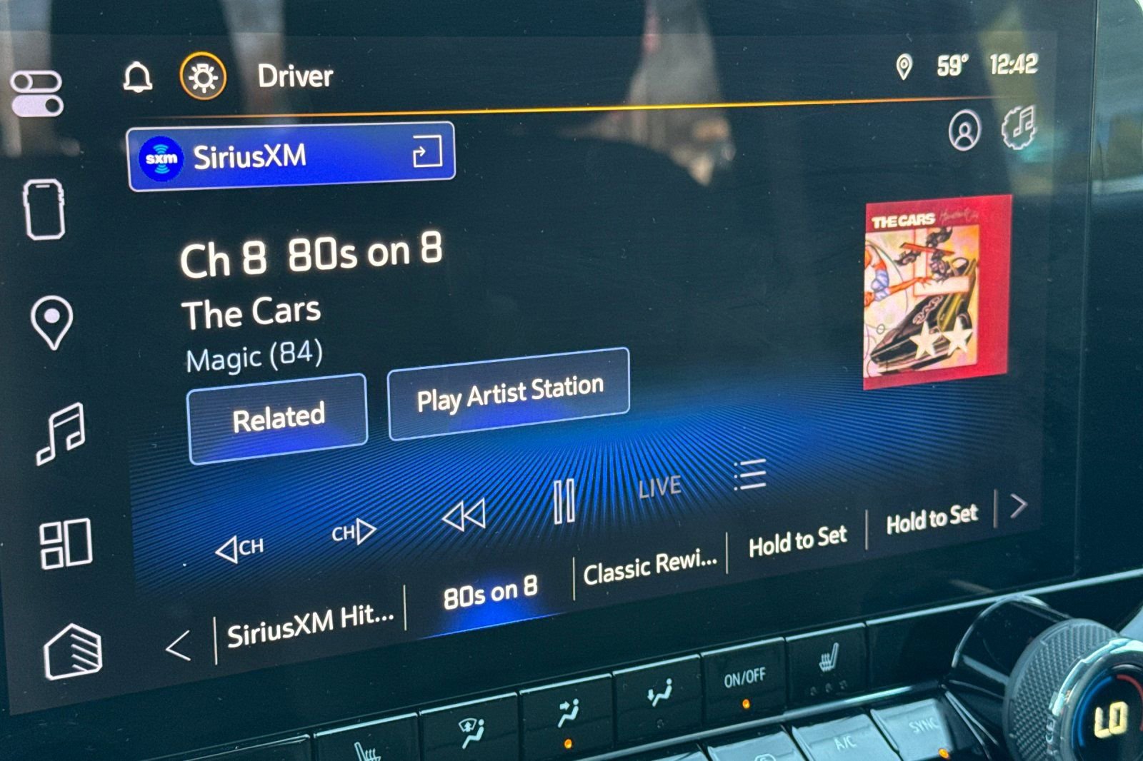 Used 2025 Chevrolet Colorado Trail Boss image 19