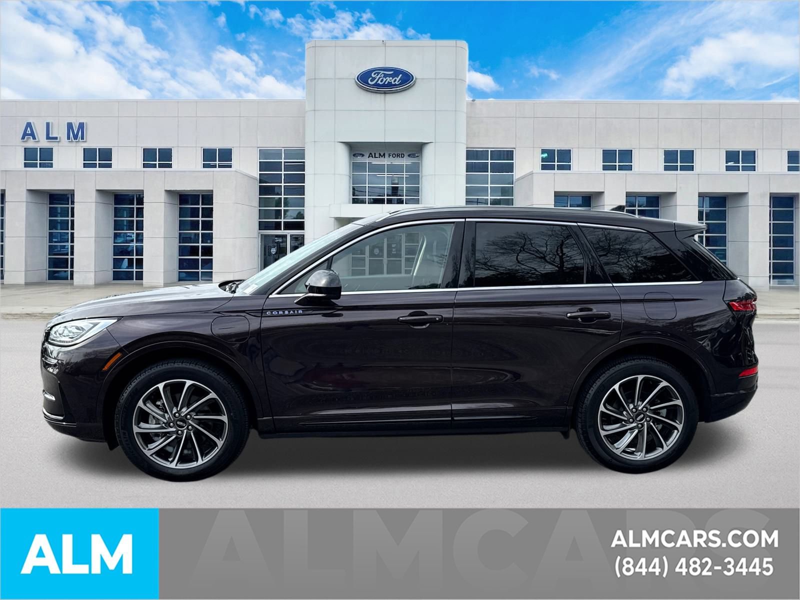 Used 2023 Lincoln Corsair Grand Touring image 9