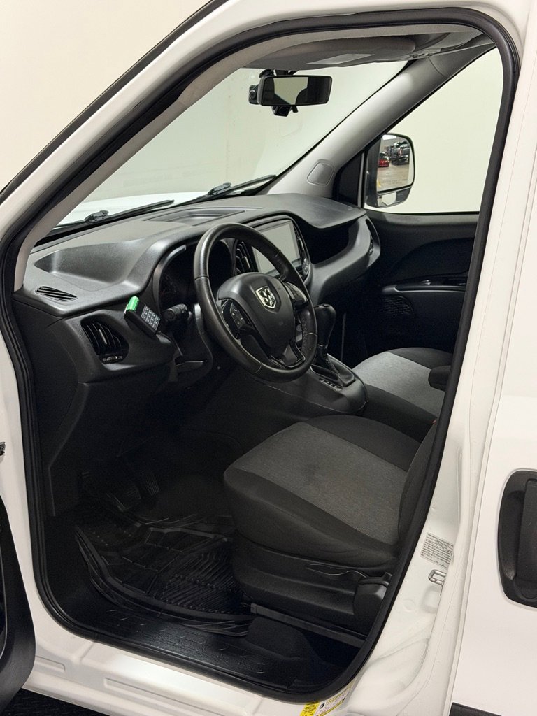 Used 2017 RAM ProMaster City Tradesman SLT w/ Rear Back-up Camera Group FWD image 8