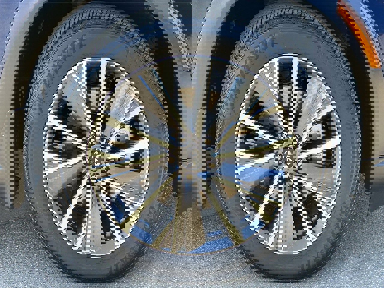 Certified 2026 INFINITI QX60 Luxe w/ Cargo Package image 7