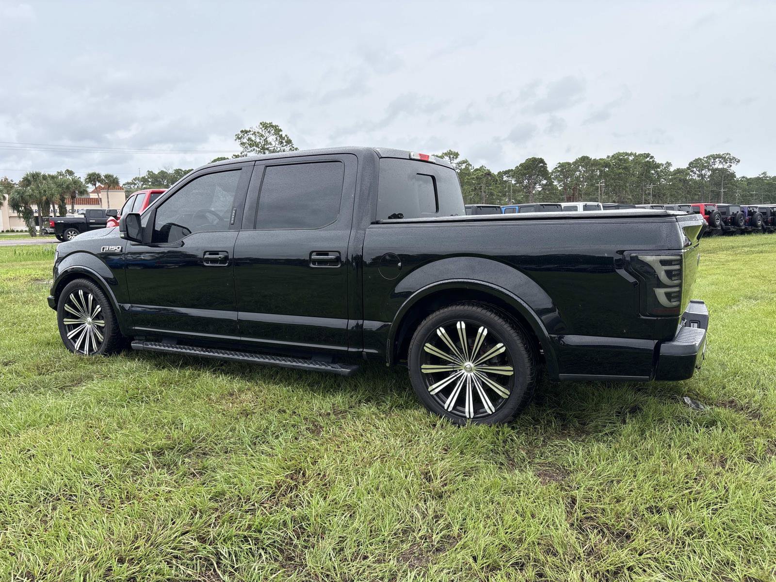 Used 2016 Ford F150 XLT w/ Equipment Group 302A Luxury RWD image 5