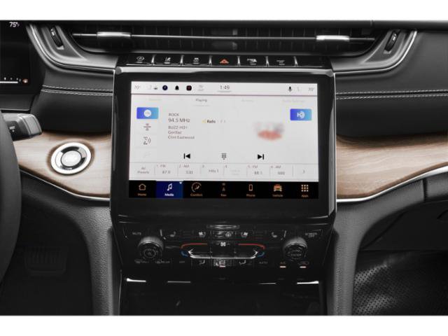 Certified 2025 Jeep Grand Cherokee L Overland w/ Luxury Tech Group IV image 10