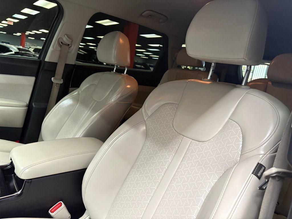 Used 2021 Kia Sorento S FWD image 17