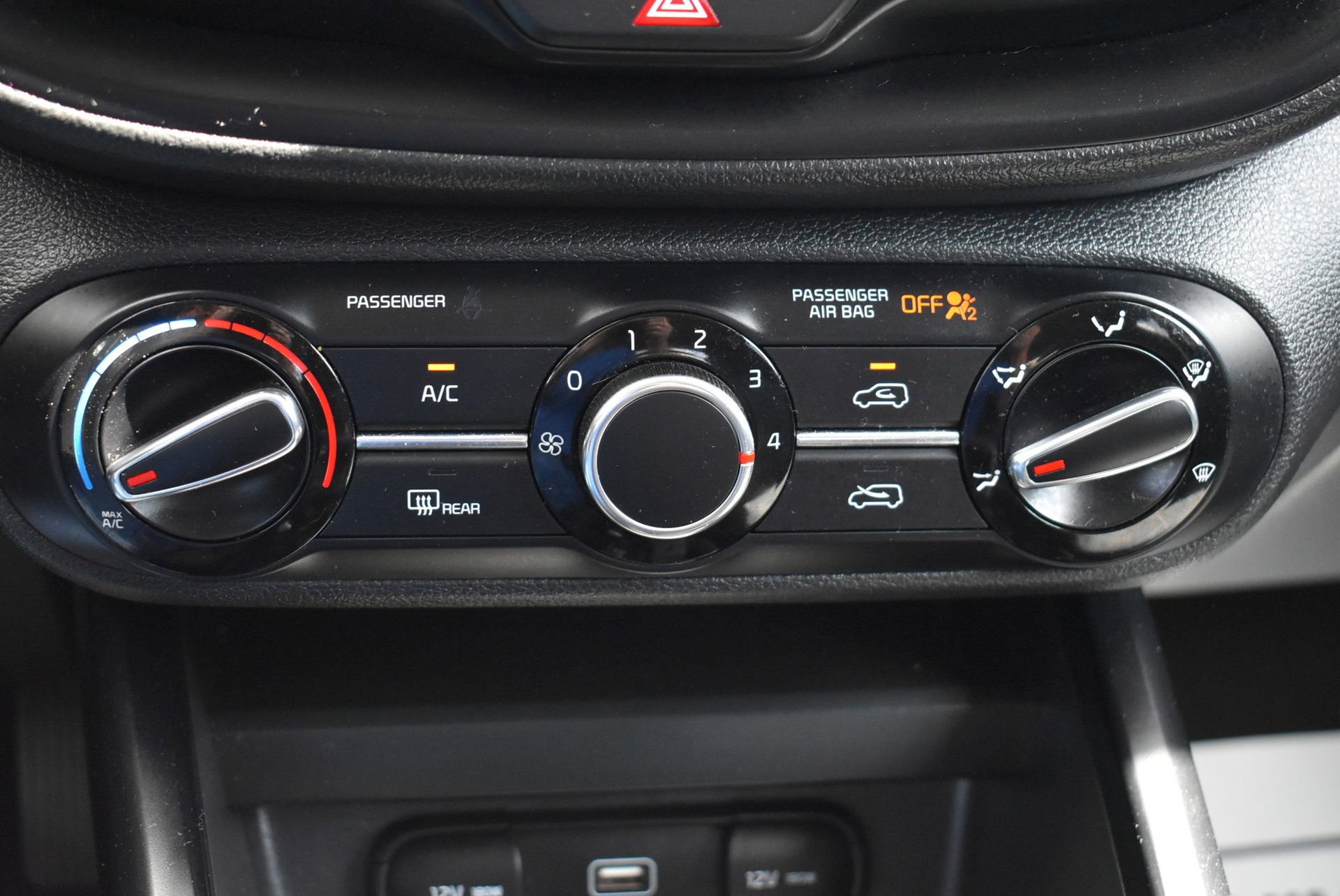 Used 2022 Kia Soul LX w/ Technology Package image 28