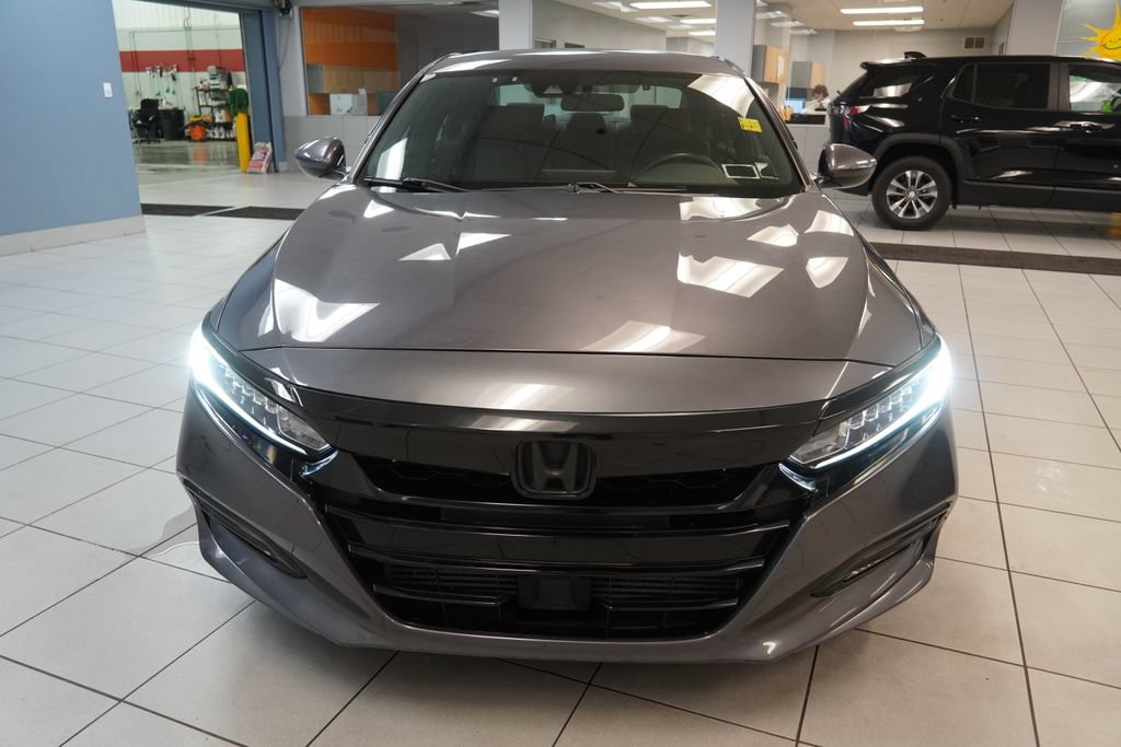 Used 2018 Honda Accord Sport image 14
