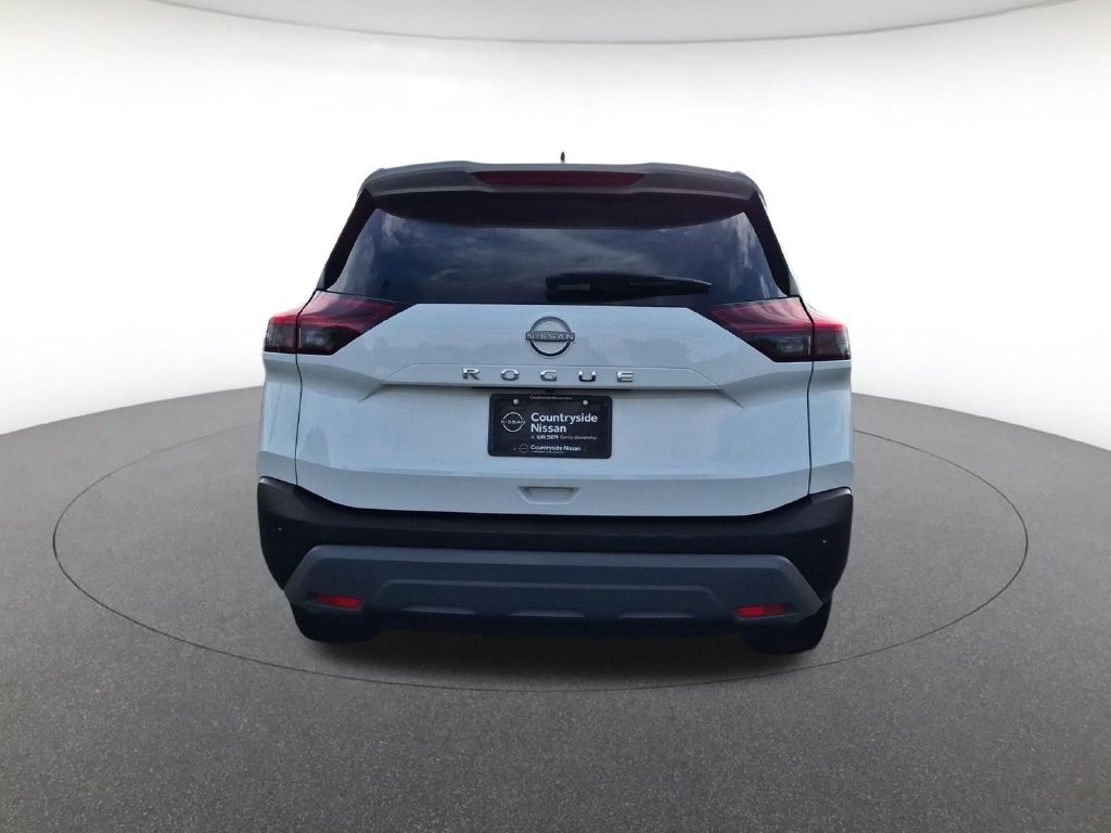 Used 2023 Nissan Rogue S FWD image 6
