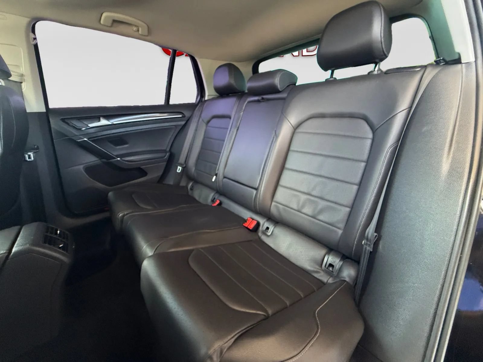 Used 2015 Volkswagen Golf TDI SEL FWD image 17