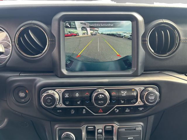 Used 2021 Jeep Gladiator Overland AWD/4WD image 22