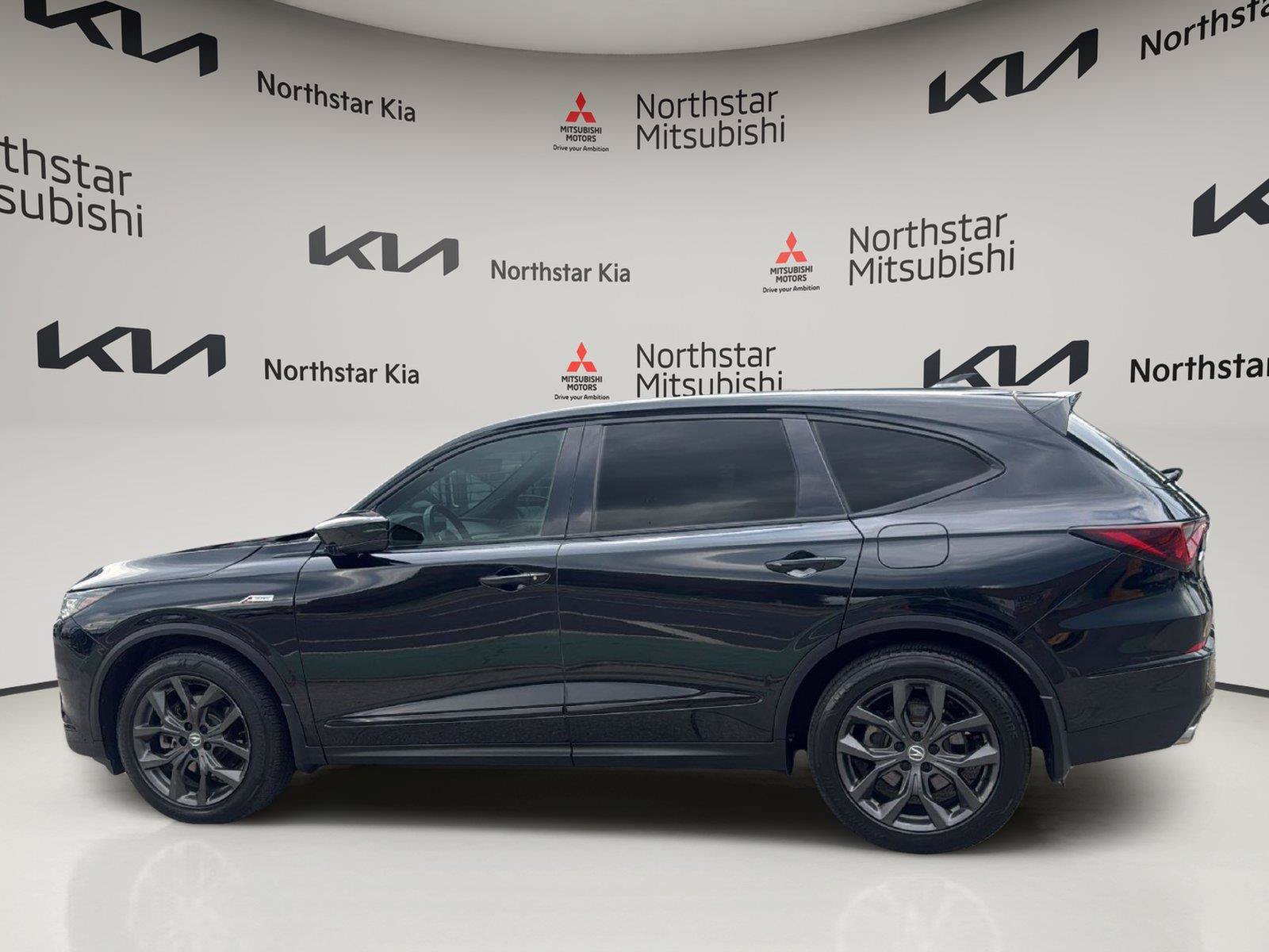 Used 2024 Acura MDX A-Spec AWD/4WD image 2