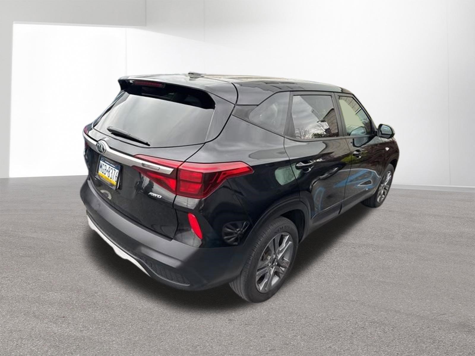 Certified 2021 Kia Seltos LX AWD/4WD image 7