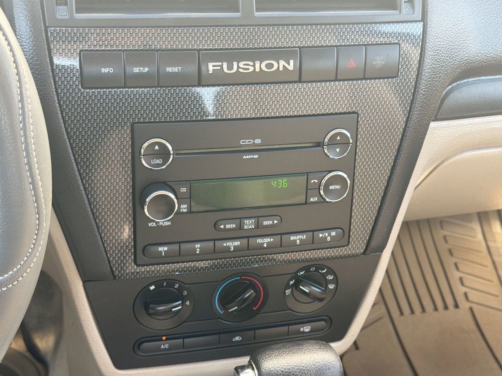 Used 2008 Ford Fusion SE FWD image 20
