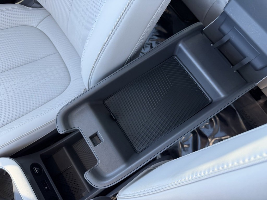 Used 2024 Hyundai Ioniq 5 Limited image 27