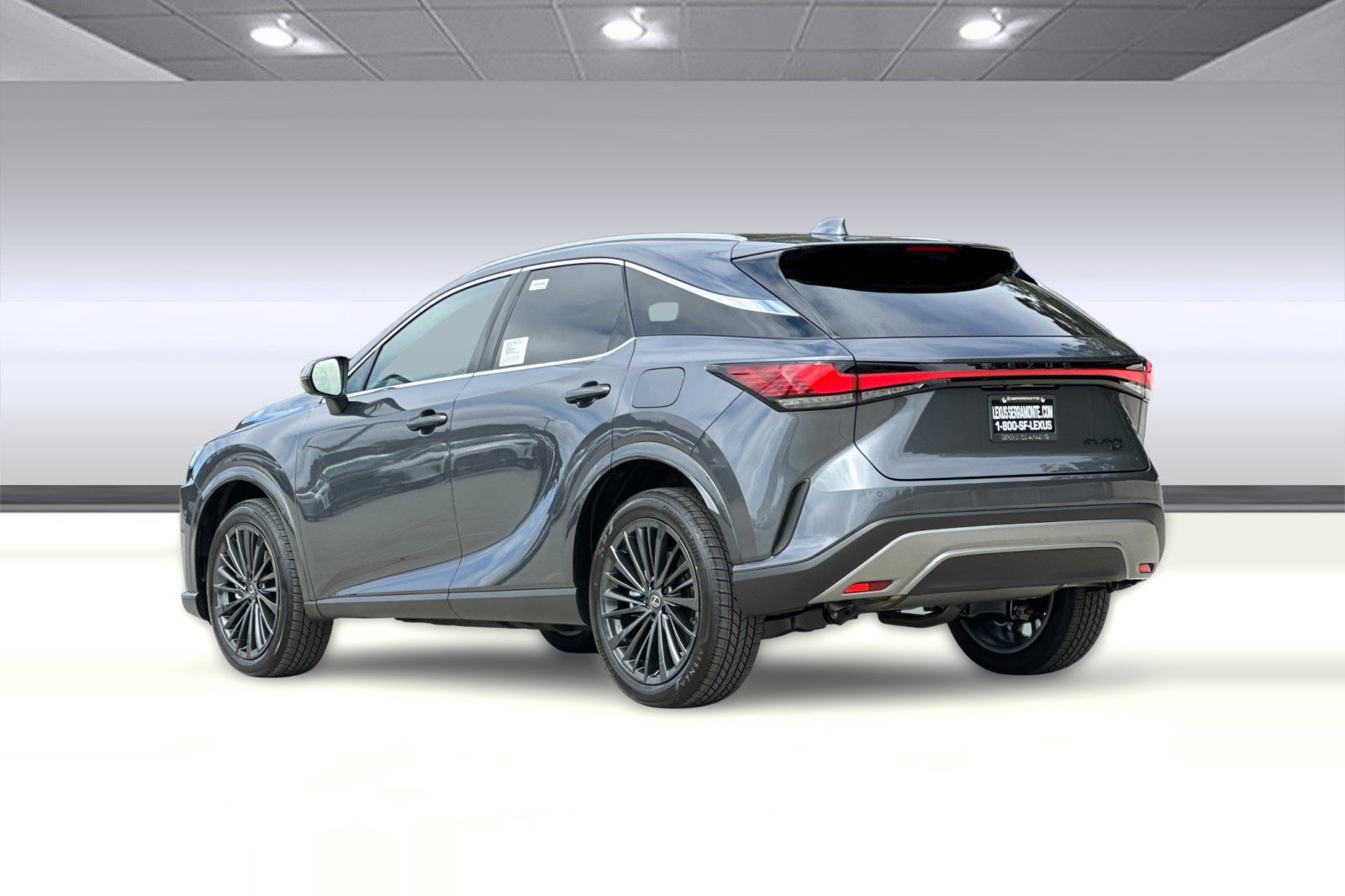 New 2026 Lexus RX 450h AWD image 3