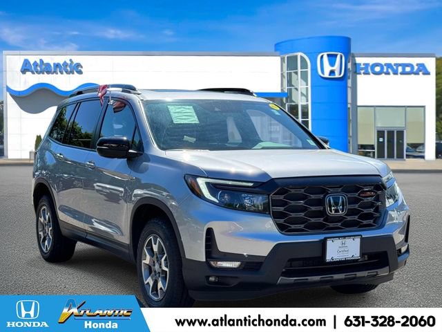 Used 2023 Honda Passport TrailSport image 1